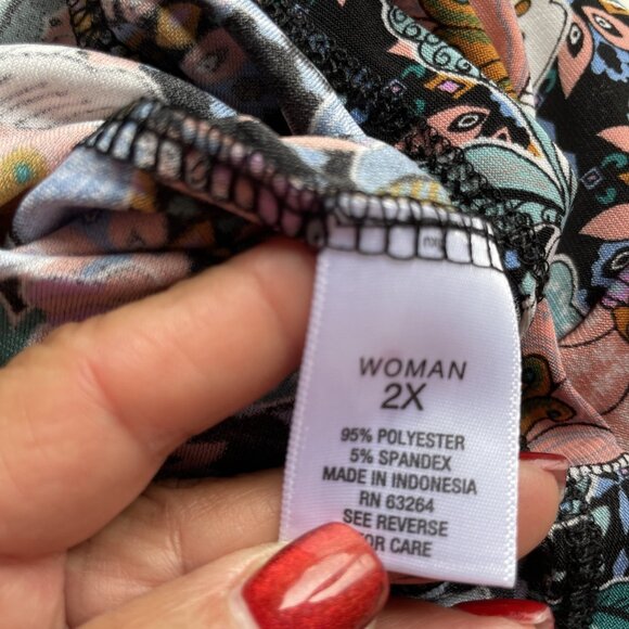 Roz & Ali Swing Tunic Top Womens 2X Colorful Floral V Neck Stretch Whimsical - Picture 8 of 11